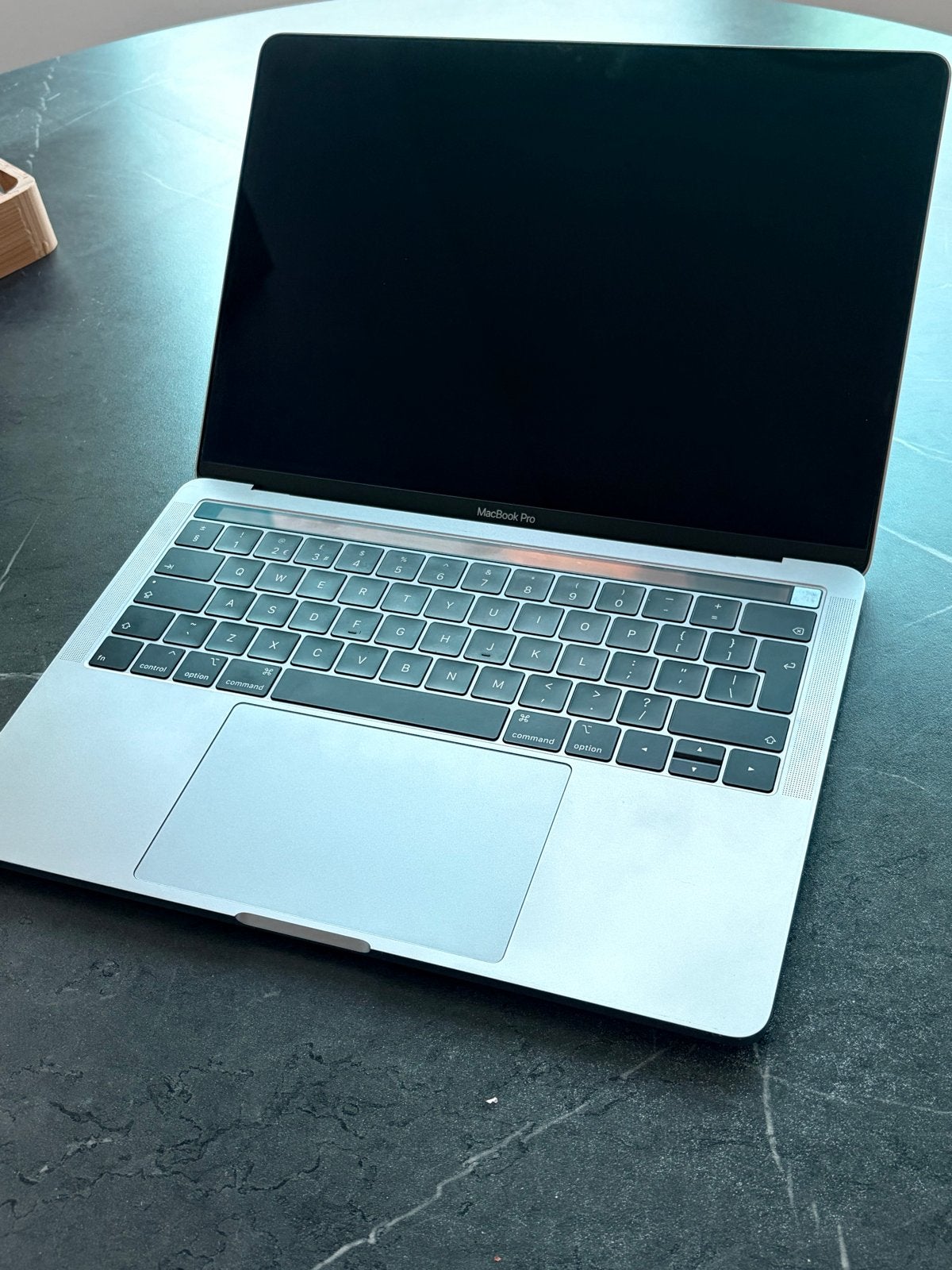 MacBook Pro 2019 13 inch - 8GB RAM, 256GB SSD, i5, Gebruikt, 256 GB, 2 tot 3 Ghz, 8 GB