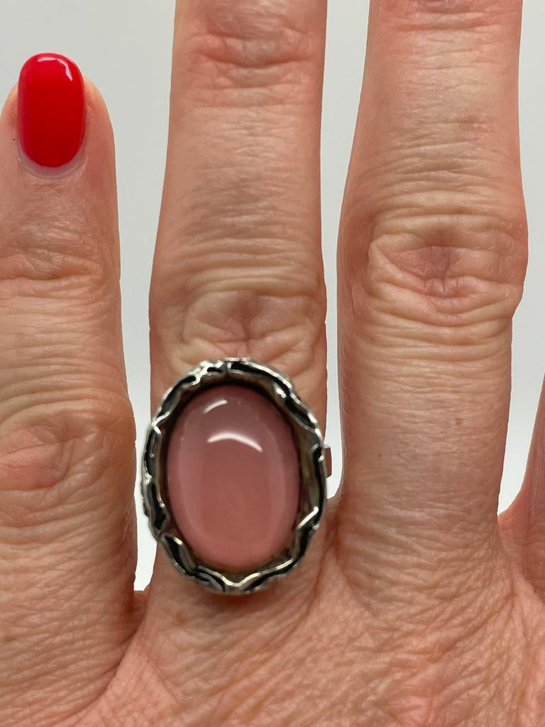 D792 Prachtige zilveren rozenkwarts ring maat 17, Sieraden, Tassen en Uiterlijk, Antieke sieraden, Ophalen of Verzenden, Zilver