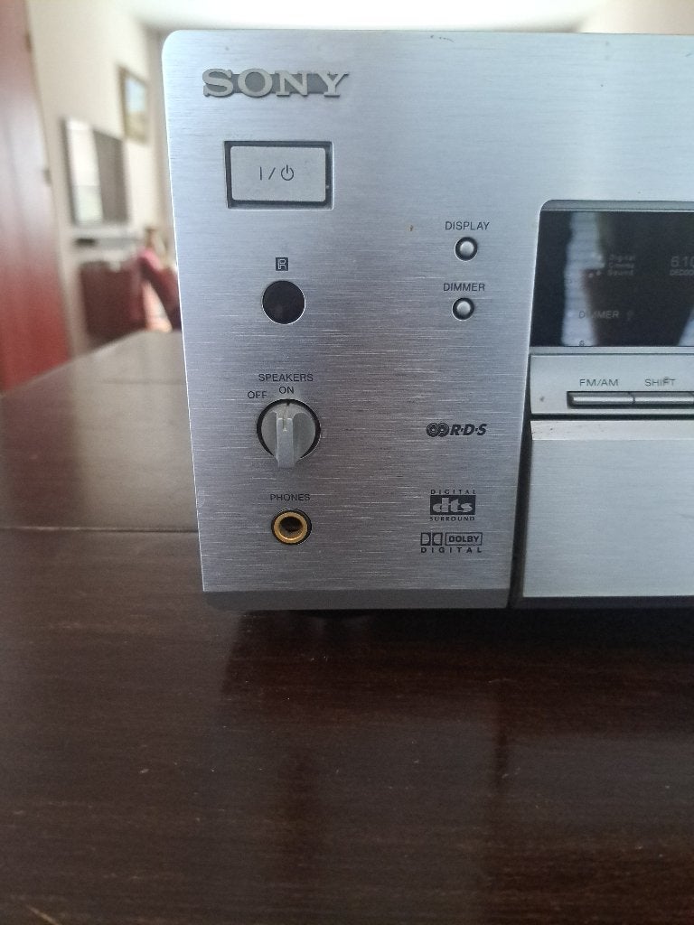Foto 6 van Sony versterker receiver STR-DB870 met SS-X70ED luidsprekers