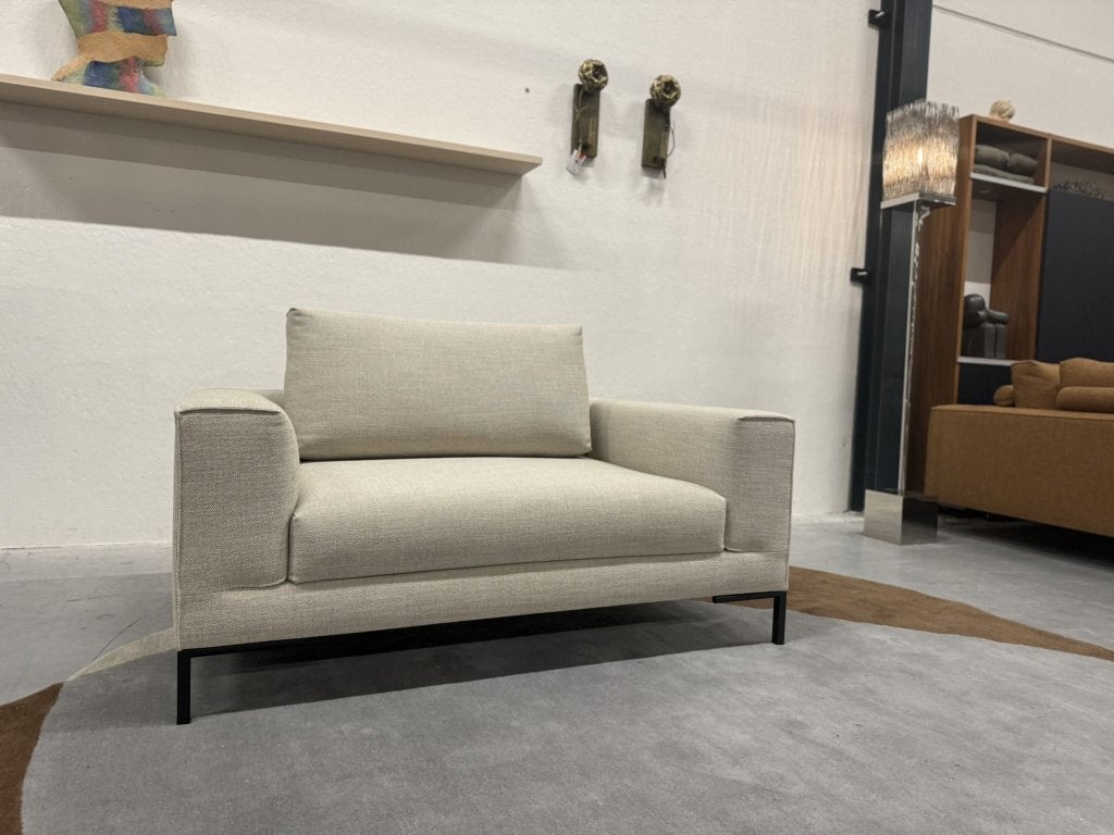 Nieuw Design on Stock Aikon Lounge bank 1,5 zits Milton 144, Eenpersoons, Design on stock, Nieuw, 75 tot 100 cm