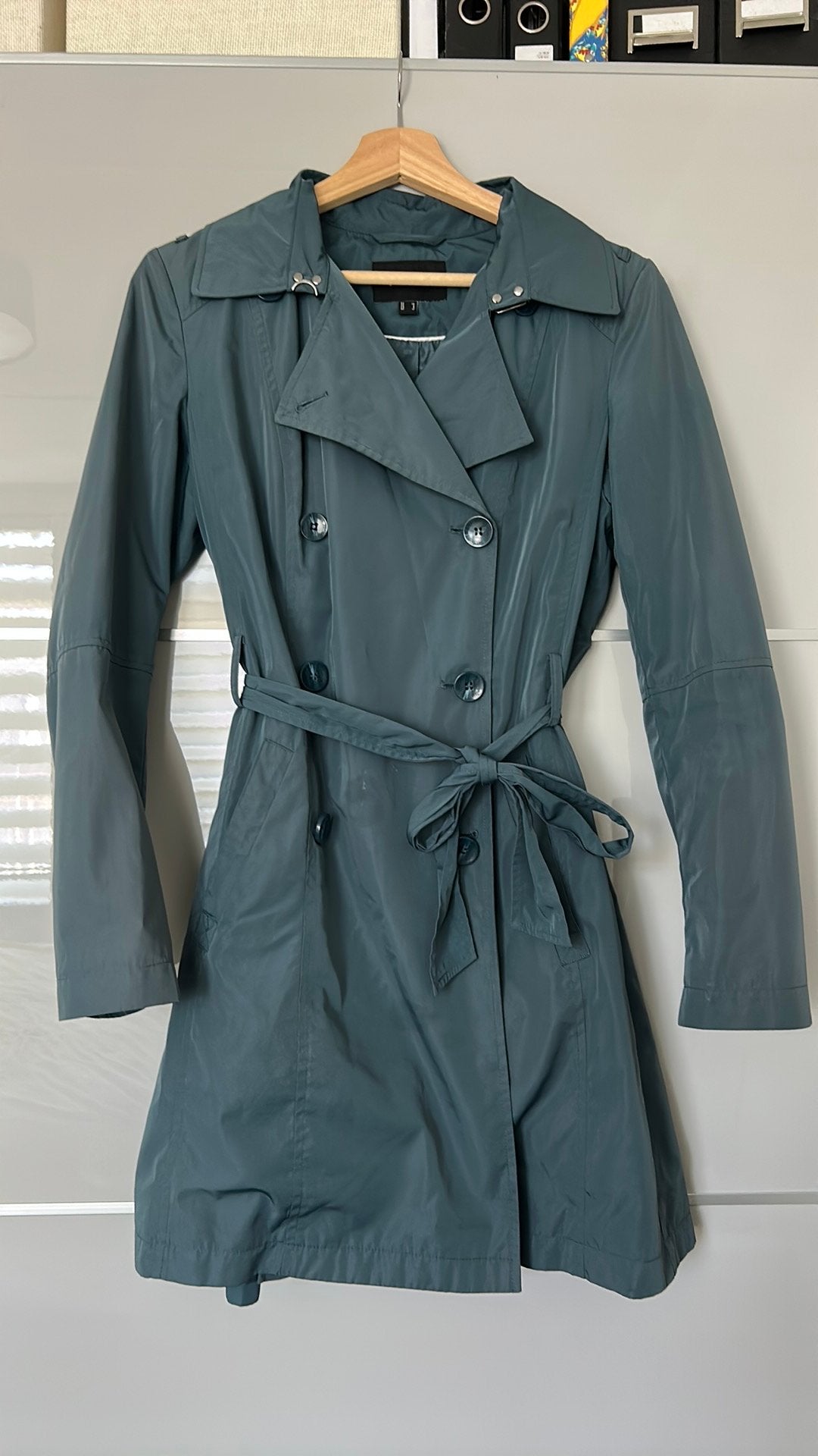 Trenchcoat lichtblauw/turquoise Mexx – maat 38, Kleding | Dames, Jassen | Zomer, Ophalen of Verzenden, Gedragen, Maat 38/40 (M)