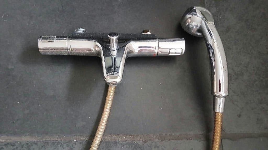 Grohe thermostaatkraan bad met douchekop en slang, Doe-het-zelf en Verbouw, Sanitair, Ophalen, Gebruikt, Chroom, Douche
