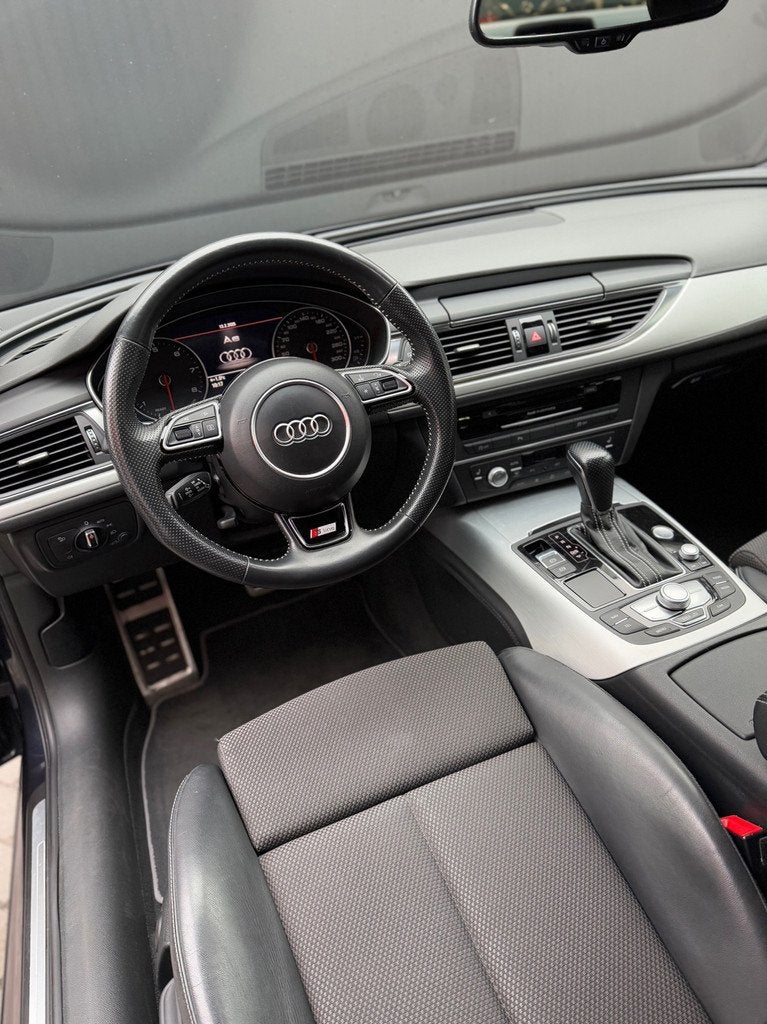 Audi A6 Limousine 1.8 TFSI ultra Advance Automaat Geblindeer, Auto's, Gebruikt, Blauw, Leder en Stof, Bedrijf
