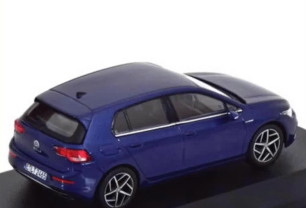 Volkswagen Golf 2020 Blauw metallic 1/43 NOREV ref. 840134, Hobby en Vrije tijd, Modelauto's | 1:43, Verzenden, Nieuw, Auto, Norev