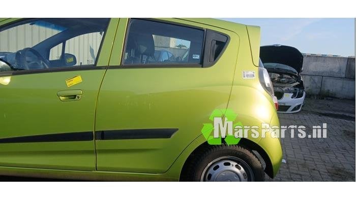 Portier 4Deurs links-achter van een Chevrolet Spark (48), Gebruikt, Deur, -, Ophalen of Verzenden
