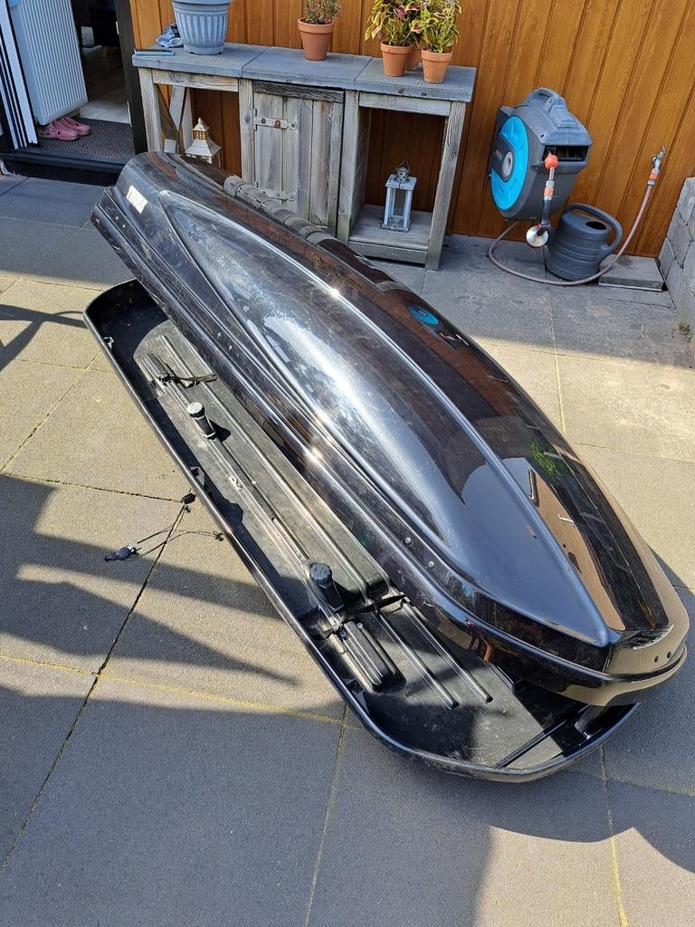 Te huur: Thule Atlantis dakkoffer 650 liter., Auto diversen, Dakkoffers, Ophalen