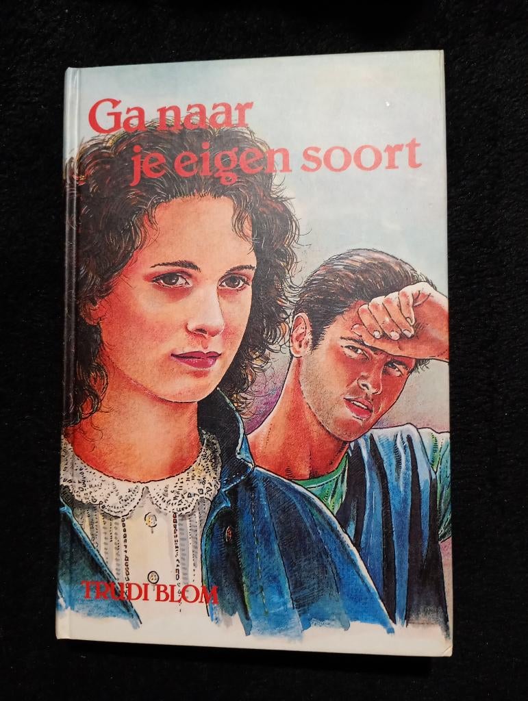Trudi Blom, Ga naar je eigen soort, Ophalen of Verzenden, Gelezen