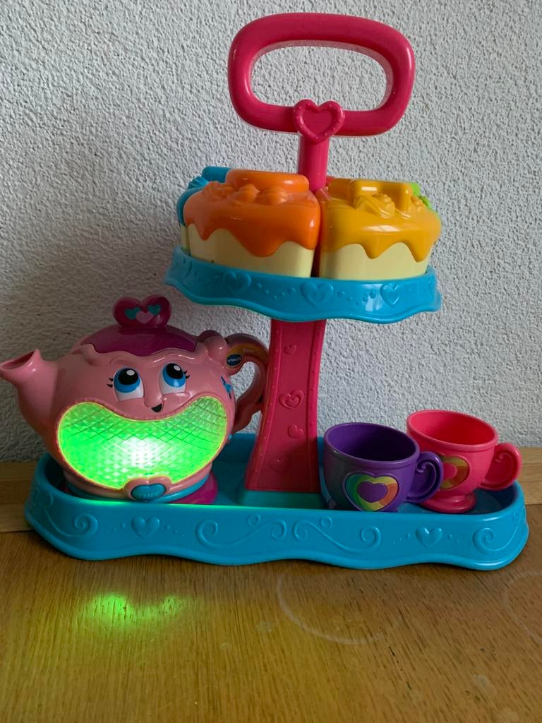 Theeset van tante Jet, Ophalen, Gebruikt, Speelset, Met licht