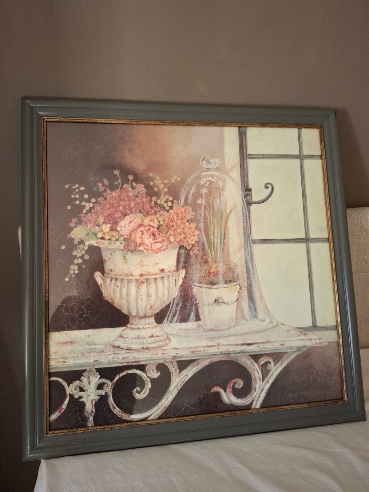 Schilderij 'Bloemen op Vensterbank' - Kathryn White, Ophalen, Doek, Realistisch, Stilleven