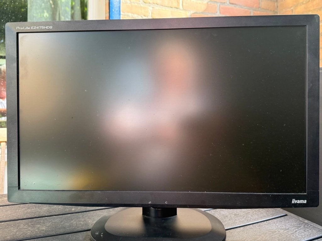 Monitor 24 inch, 2 stuks, Computers en Software, Ophalen, Gebruikt, Overige typen, Overige resoluties