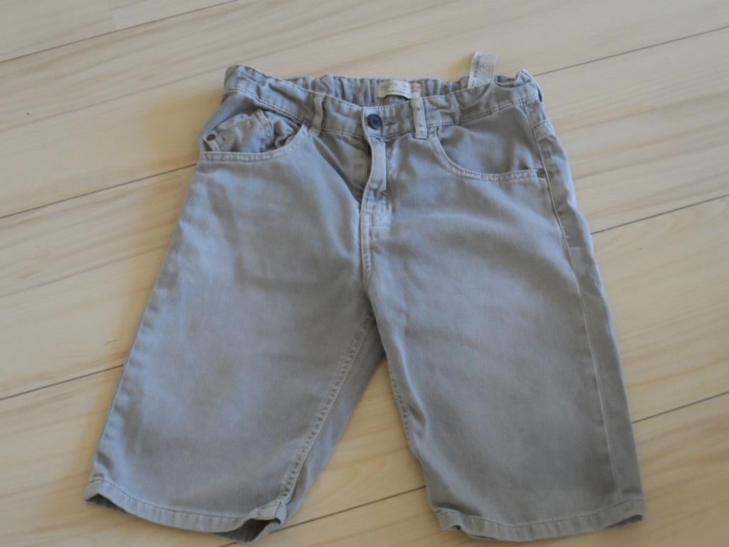 Stoere Zara bermuda, Kinderen en Baby's, Broek, Ophalen of Verzenden, Zo goed als nieuw, Zara