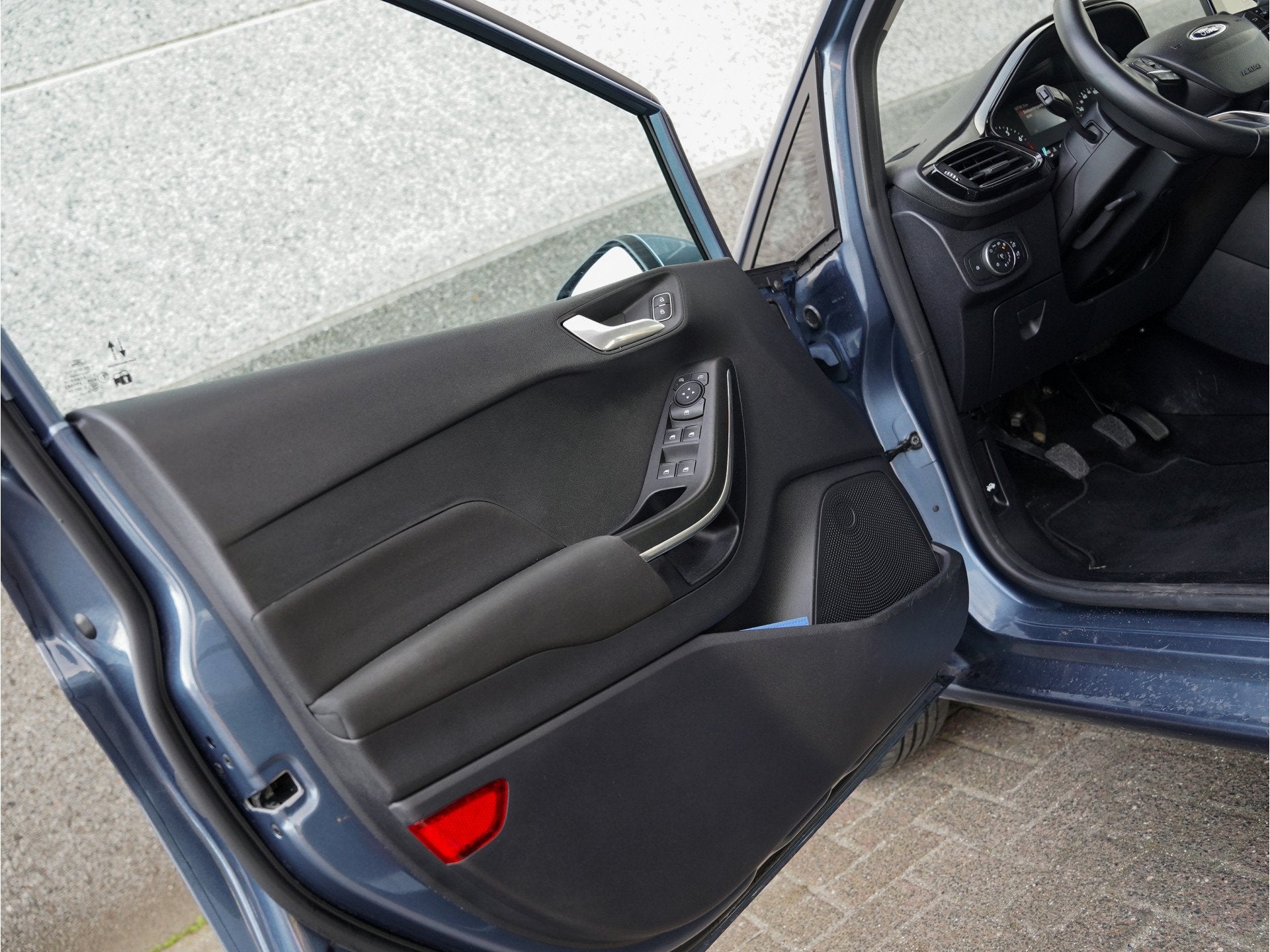 Foto 30 van Ford Fiesta 100pk EcoBoost Titanium |Climate Control |Apple