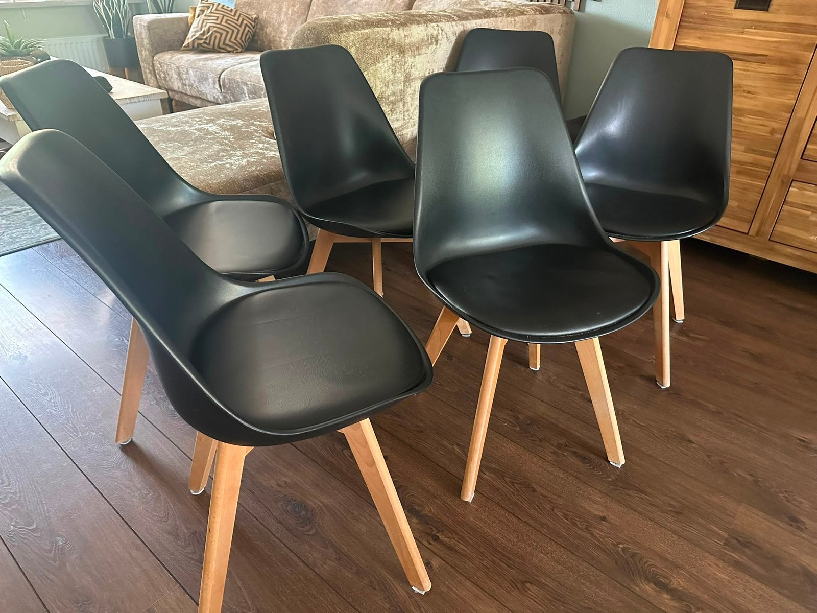 Zwarte eetkaner kuipstoelen, Huis en Inrichting, Stoelen, Ophalen, Zo goed als nieuw, Zwart