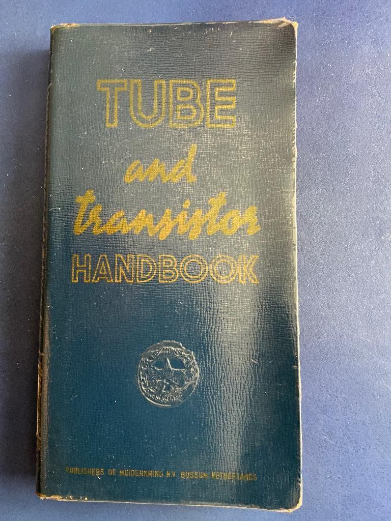 Tube and transistor handbook Muiderkring, Boeken, Techniek, Verzenden, Elektrotechniek, Onbekend, Gelezen