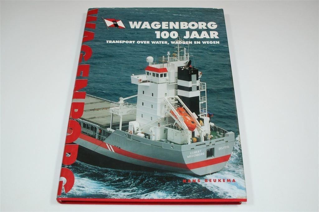Wagenborg 100 Jaar — Transport over Water, Wadden en Wegen, Verzamelen, -, -, Ophalen of Verzenden, Zo goed als nieuw
