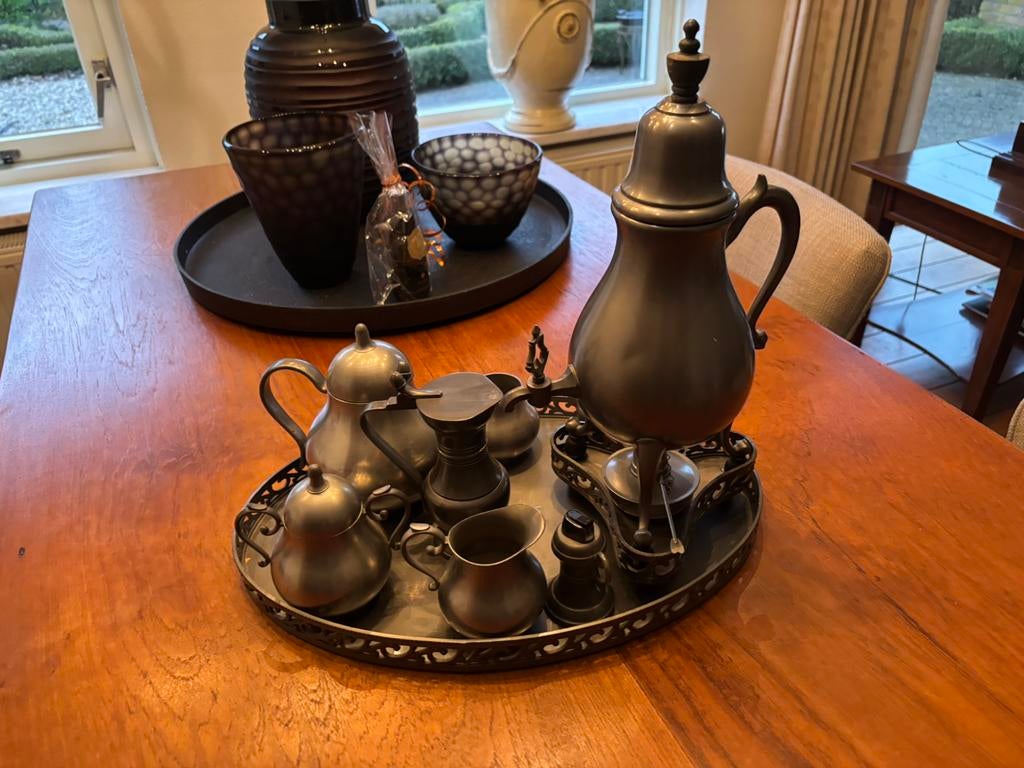 Antiek tinnen theeservies - Compleet en decoratief, Ophalen
