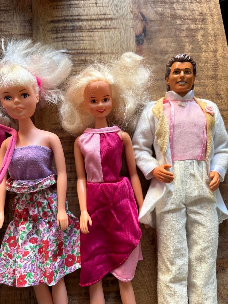 Grote collectie Barbiepoppen en Ken, Ophalen, Gebruikt, Barbie