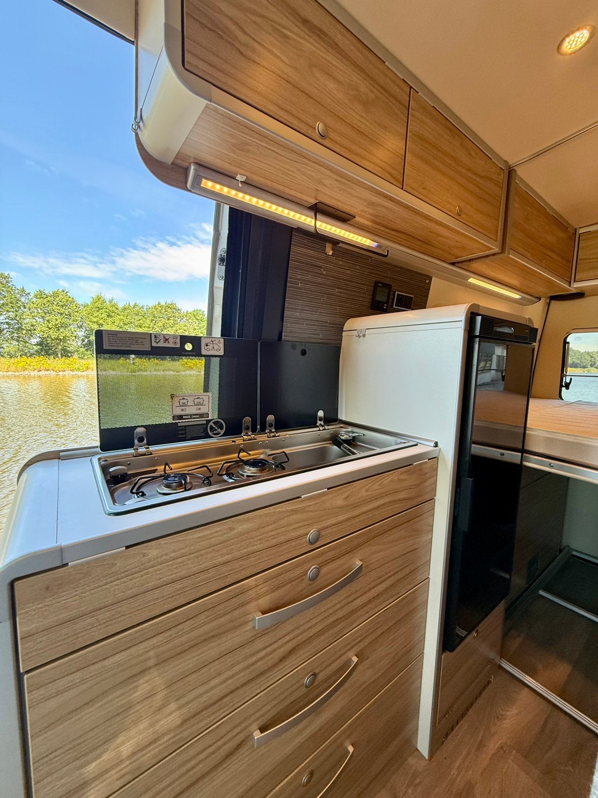 Foto 13 van Hymer Grand Canyon S 4x4 offroad Mercedes 190PK, 26.680km