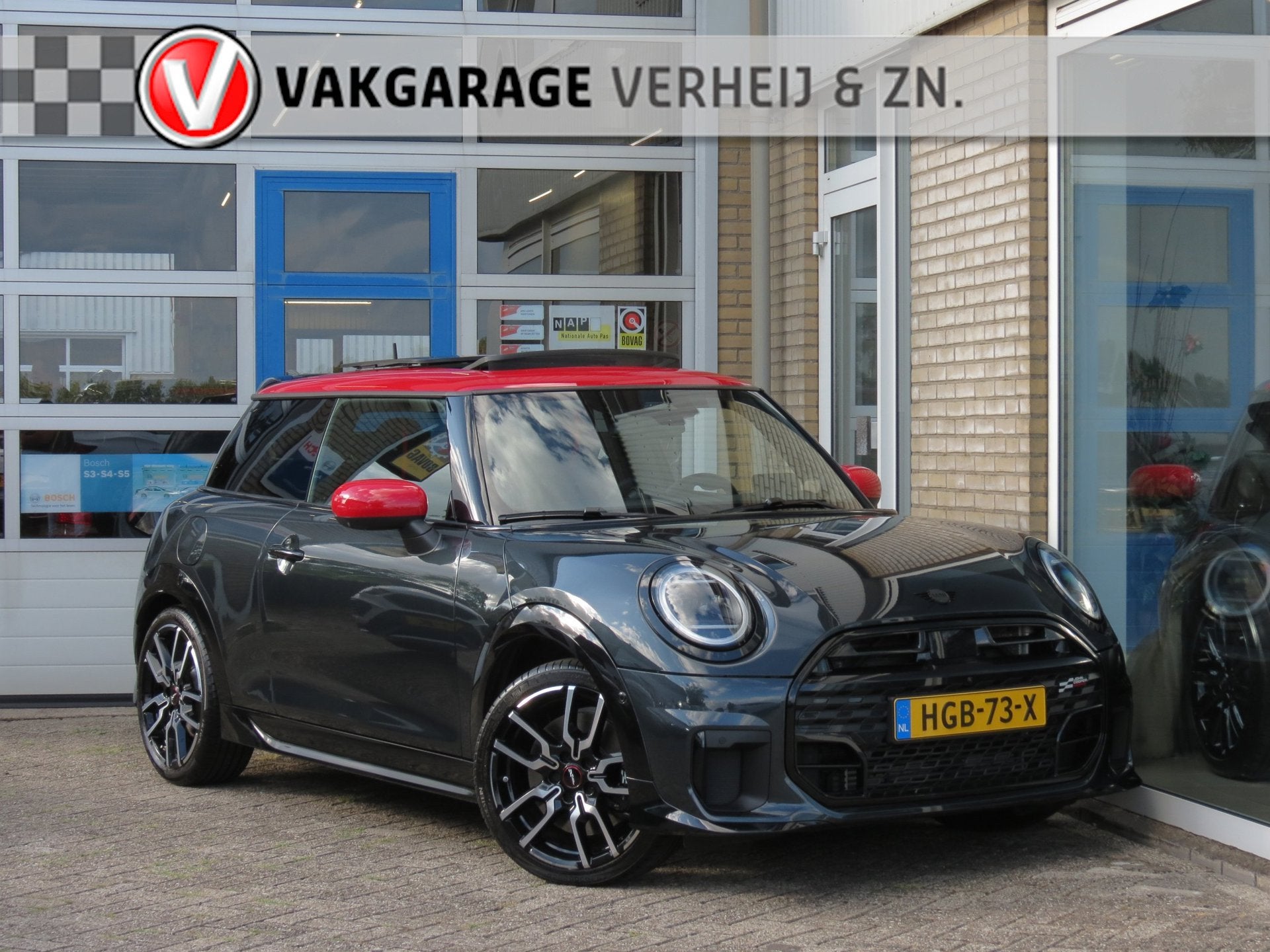 Mini 3-Deurs 1.5 Cooper C John Cooper Works XL 360 Camera|HA, Auto's, Dealer onderhouden, Gebruikt, 156 pk, 4 stoelen