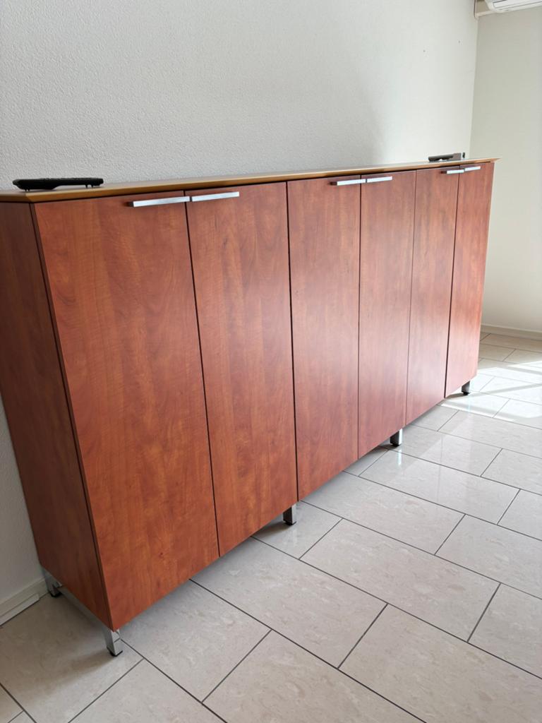 Kast / dressoir met 6 openslaande deuren 130 hg 245 br 46 dp, Ophalen of Verzenden, Zo goed als nieuw, 25 tot 50 cm, 100 tot 150 cm