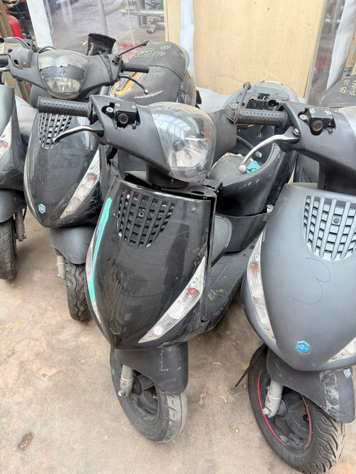 4x Piaggio Zip 2t 4t opknappers scooters brom snor partij, Piaggio, Gebruikt, VL Custom Scooters, Overige typen