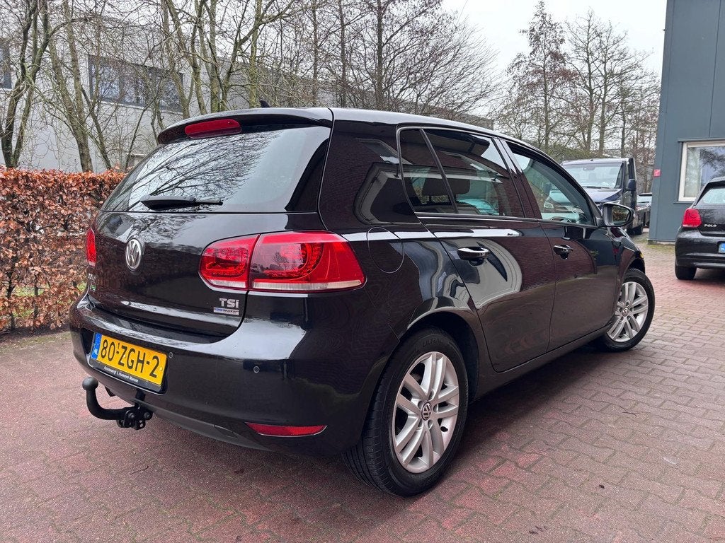 Volkswagen Golf 1.2 TSI Highline BlueMotion, Voorwielaandrijving, Euro 5, Gebruikt, Zwart