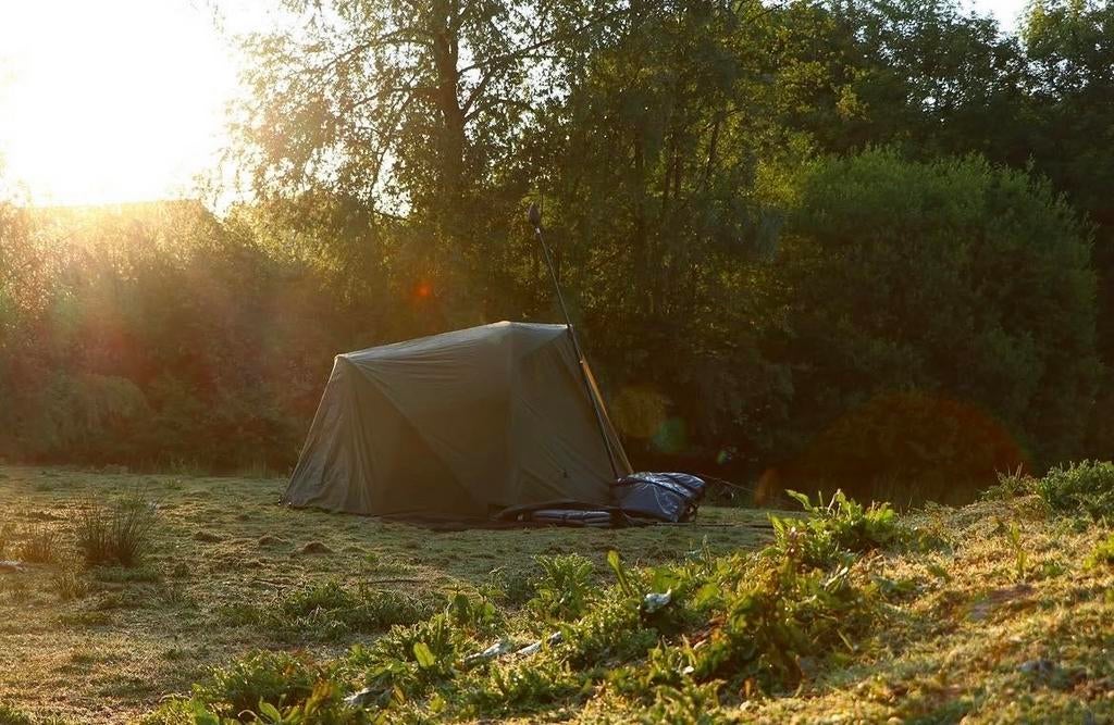 JRC Defender Peak 1 Man Bivvy met winterskin, Ophalen of Verzenden, Zo goed als nieuw, Tot en met 2