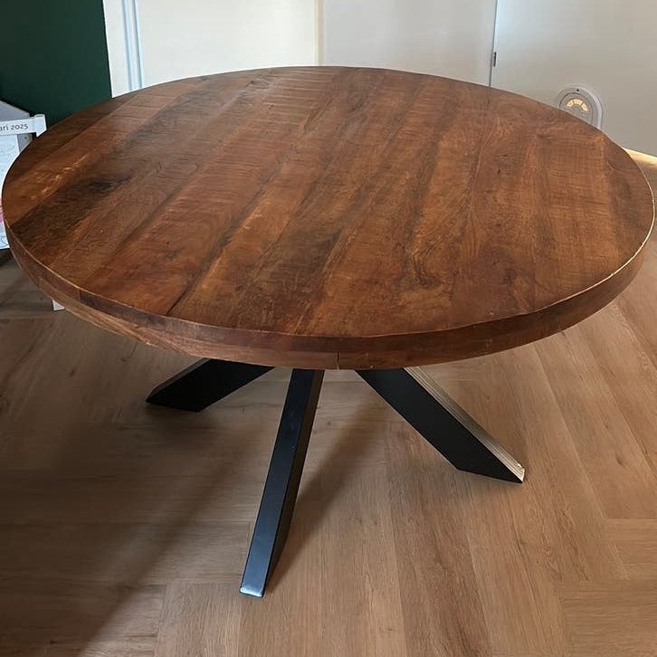 Hele mooie mangohouten tafel met stalen onderstel, Ophalen, Zo goed als nieuw, Rond, 100 tot 150 cm
