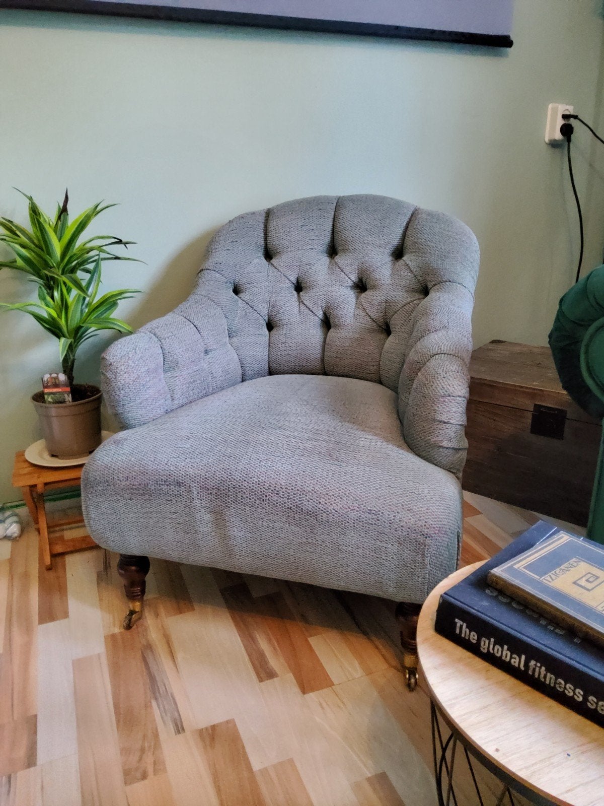 Comfortabel vintage fauteuil, Hout, Gebruikt, 75 tot 100 cm, Ophalen of Verzenden