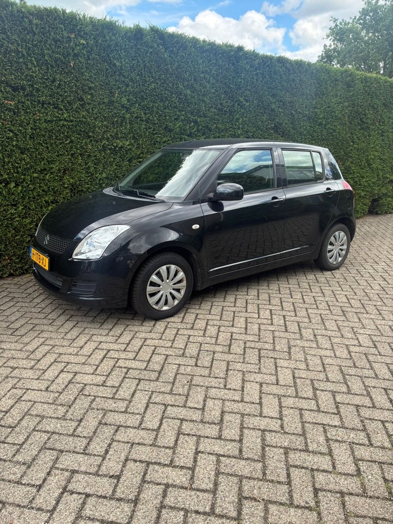 Suzuki Swift 1.3 5D 2008 Zwart, Voorwielaandrijving, 40 €/maand, Zwart, 400 kg