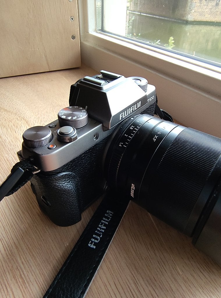 Fujifilm X-T100 + 4 lenzen, Audio, Tv en Foto, Fotocamera's Digitaal, Ophalen, Zo goed als nieuw, Fujifilm, Compactcamera
