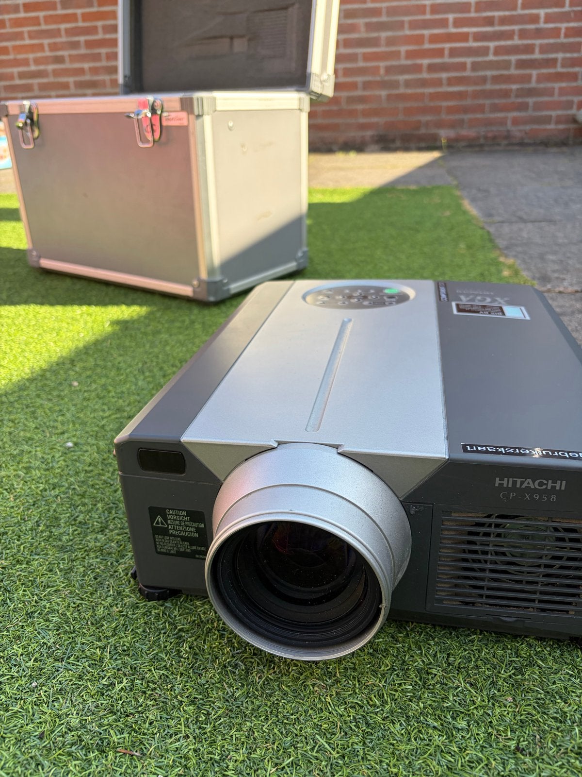 Hitachi CP-X958 XGA Projector met Koffer, Ophalen, Gebruikt, LCD, Overige resoluties