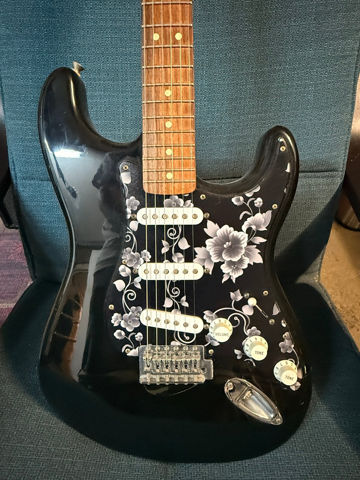 Optuiming gitaren wegens stopzetting hobby, Ophalen of Verzenden, Zo goed als nieuw, Solid body, Ibanez