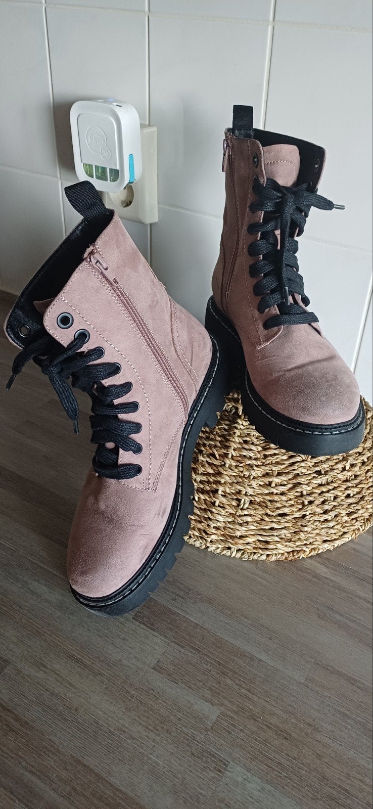 zgan oudroze boots mt 38, Oxmox, Verzenden, Zo goed als nieuw, Roze