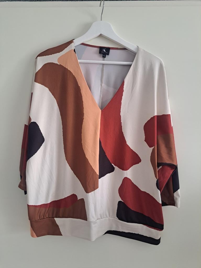 K DESIGN.  MOOIE TOP XXL. Als NIEUW, Kleding | Dames, Ophalen of Verzenden, Zo goed als nieuw