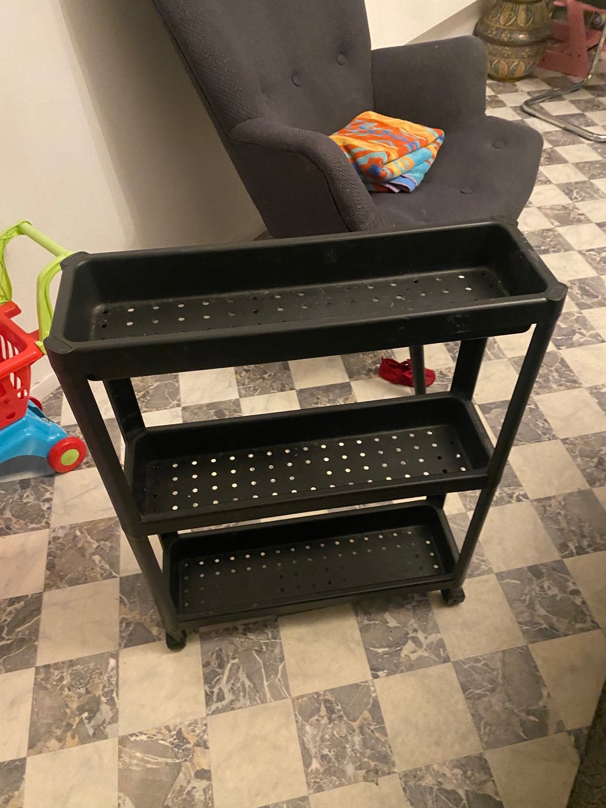 Zwart kunststof opbergrek op wielen, Huis en Inrichting, Kasten | Stellingkasten, Ophalen of Verzenden, Gebruikt