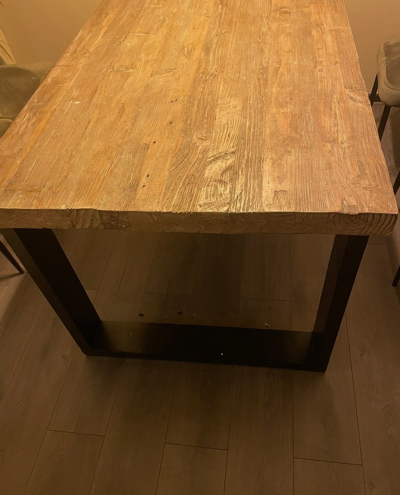 Robuuste houten eettafel met metalen onderstel, Ophalen, Gebruikt, 50 tot 100 cm, 150 tot 200 cm