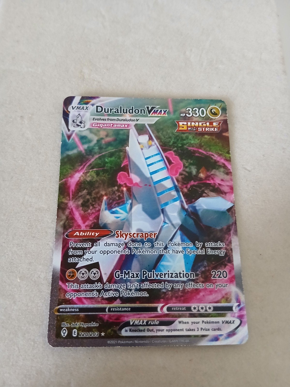 Pokémon Duraludon VMAX 220/203 Single Strike, Ophalen of Verzenden