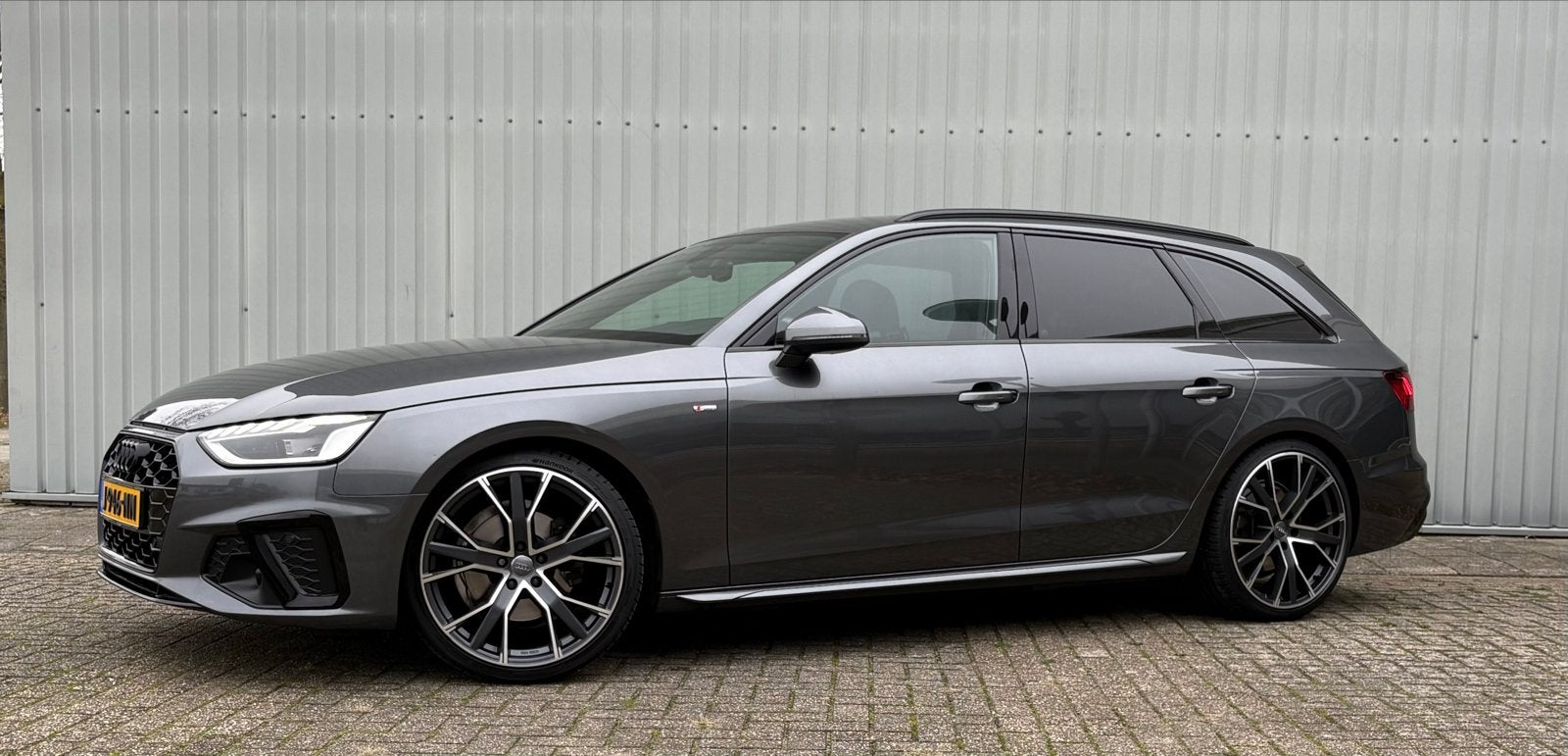 Audi A4 S-line 20 INCH S Tronic 2020, Auto's, 15 km/l, 4 cilinders, 1984 cc, A4