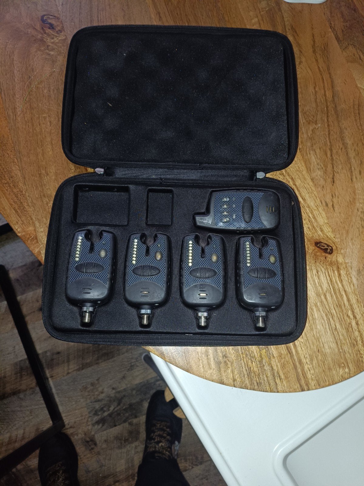 Delkim beetmelderset met receiver en 4 melders, Watersport en Boten, Hengelsport | Algemeen, Ophalen, Gebruikt, Overige typen