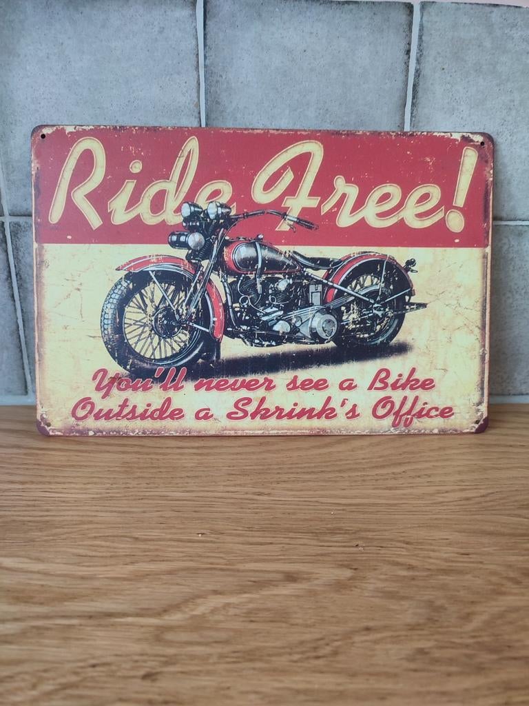 Metalen wandbord: Ride free, Verzamelen, Merken en Reclamevoorwerpen, Ophalen of Verzenden, Zo goed als nieuw, Reclamebord