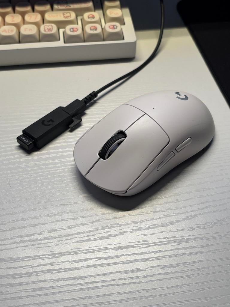 Logitech G Pro X Superlight Gaming Muis Wit, Computers en Software, Muizen, Rechtshandig, Muis, Gaming muis, Ophalen of Verzenden