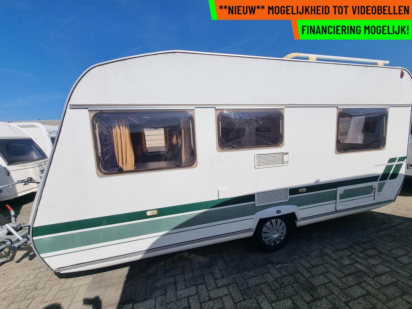 Chateau  caratt 450 VOORTENT + LUIFEL + FRANSBED + DINETTE, Caravans en Kamperen, Chateau, Bedrijf, 750 - 1000 kg, 6 tot 7 meter