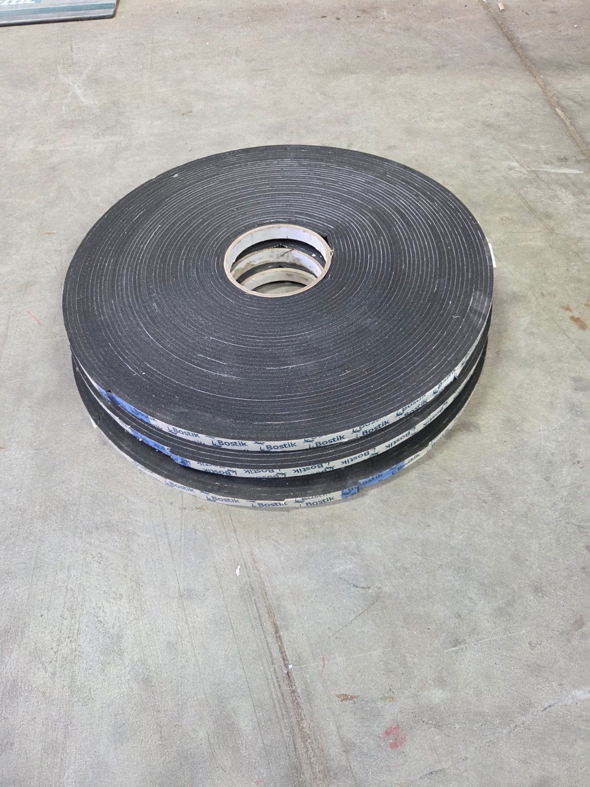 Bostik Foamtape 12x3mm 3x rol 25mtr, Ophalen of Verzenden, Nieuw