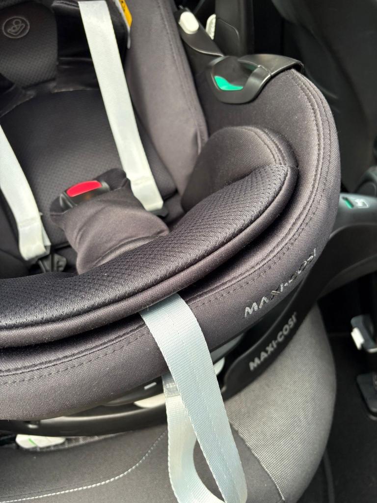 Maxi Cosi Pebble 360 Pro 2 all black, Ophalen, Verstelbare rugleuning, Zo goed als nieuw, Isofix
