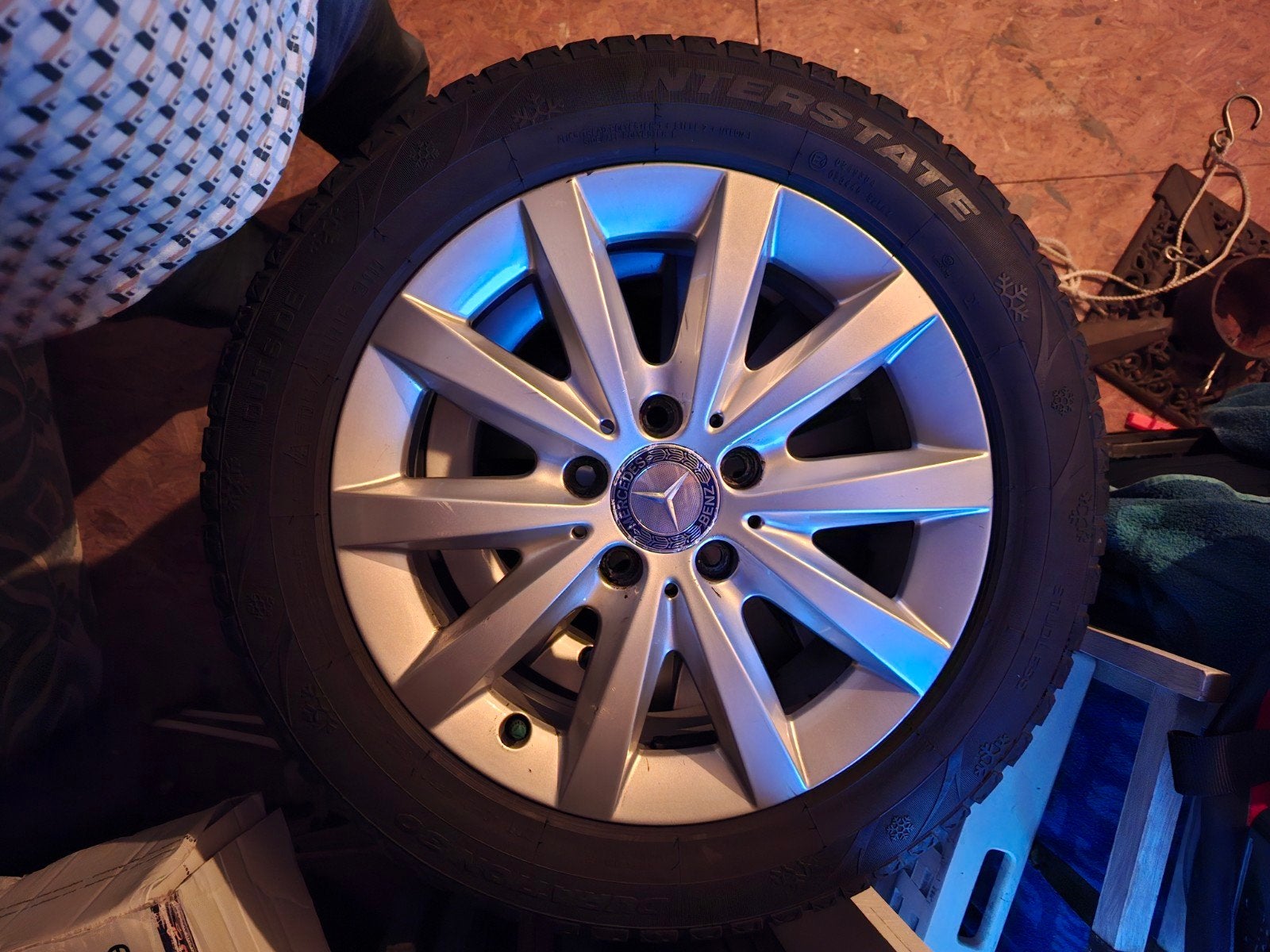 Mercedes-Benz winterbanden met velgen - 17 inch, Ophalen of Verzenden, Gebruikt