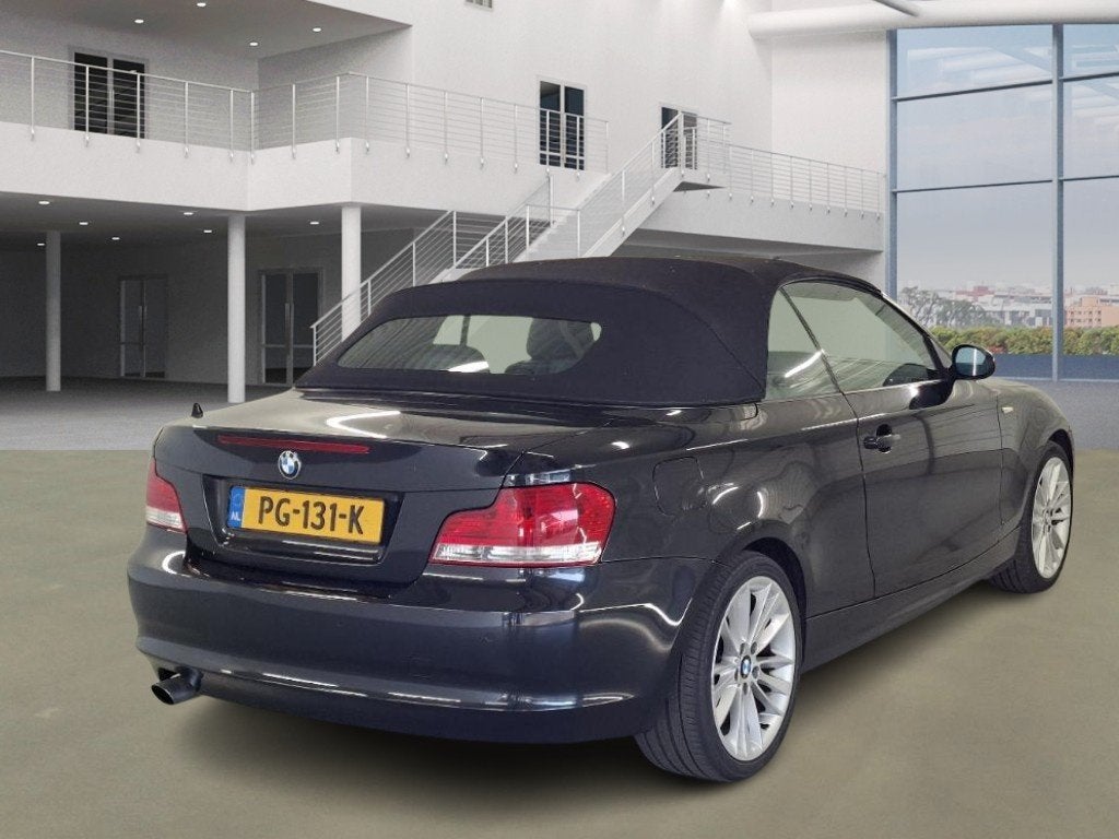 BMW 1 Serie Cabrio 120d High Executive Leer Xenon Navi, Auto's, BMW, 1-Serie, Euro 5, 4 cilinders, Cabriolet