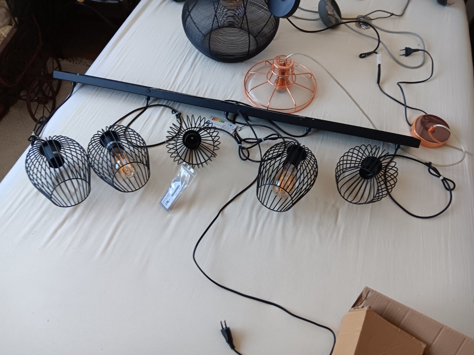 Nieuwe zwarte balklamp met 5 draadkooien, 120 cm, Huis en Inrichting, Ophalen, Nieuw, Metaal, E27 (groot)