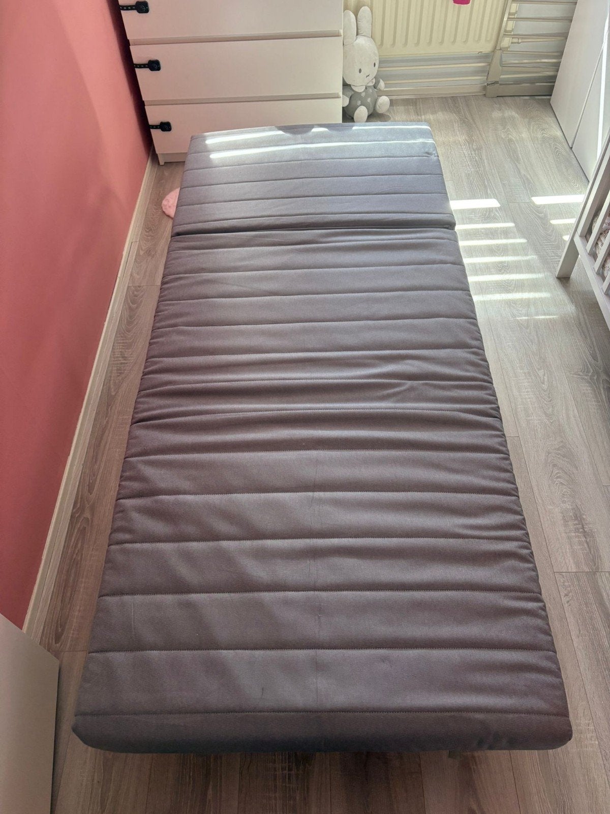 Logeerbed IKEA LYCKSELE, Ophalen, Eenpersoons, 190 cm of minder, Zo goed als nieuw