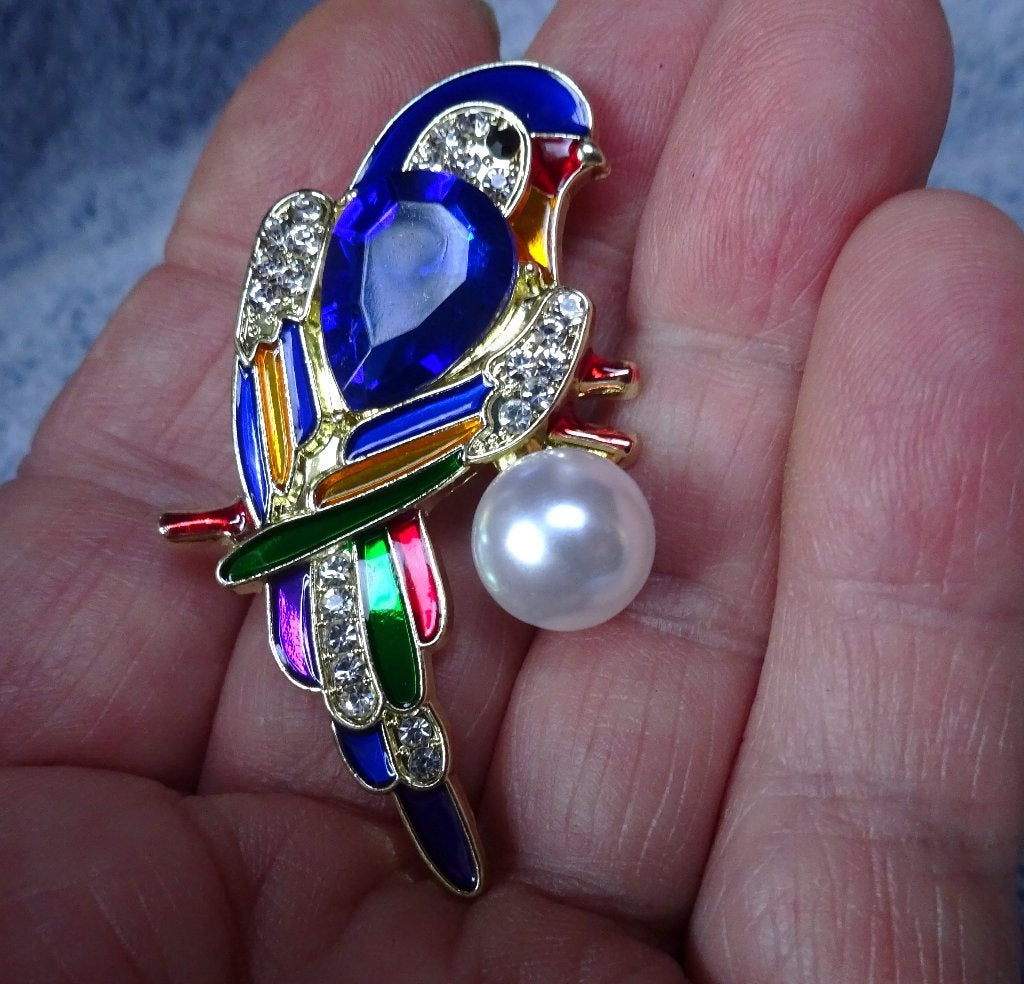 Kleurige vogel broche met faux parel, Sieraden, Tassen en Uiterlijk, Broches, Overige materialen, 4 tot 7 cm, Overige kleuren